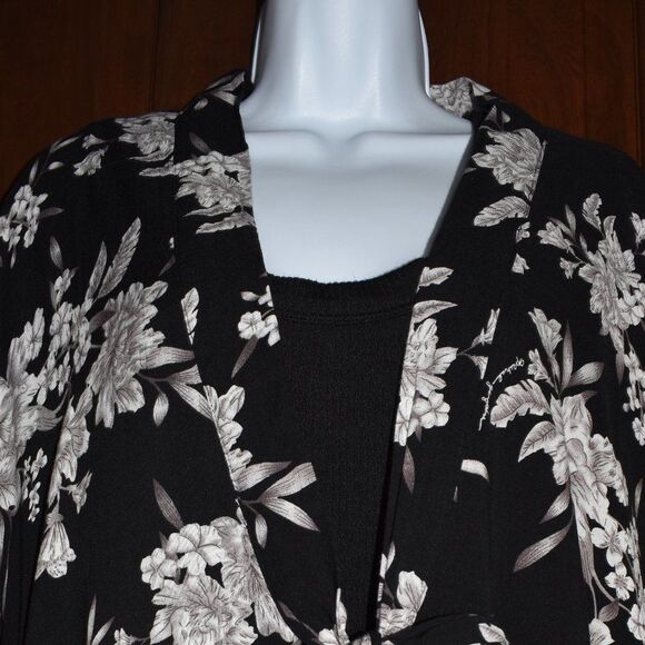 Spiritual Gangster Robe Coverup Long Kimono Black Floral Print Lightweight - Picture 10 of 11